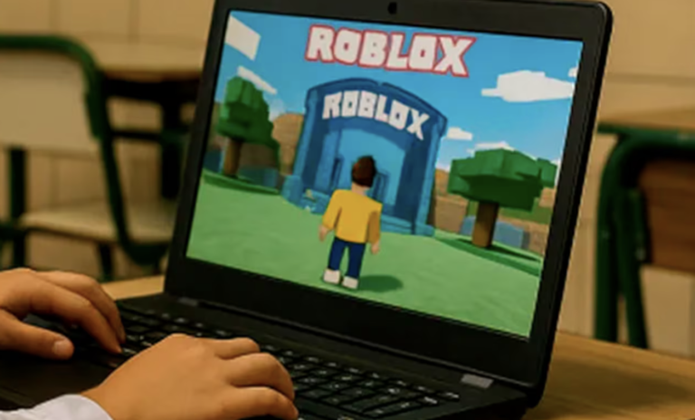 Córdoba bloqueó Roblox en las escuelas